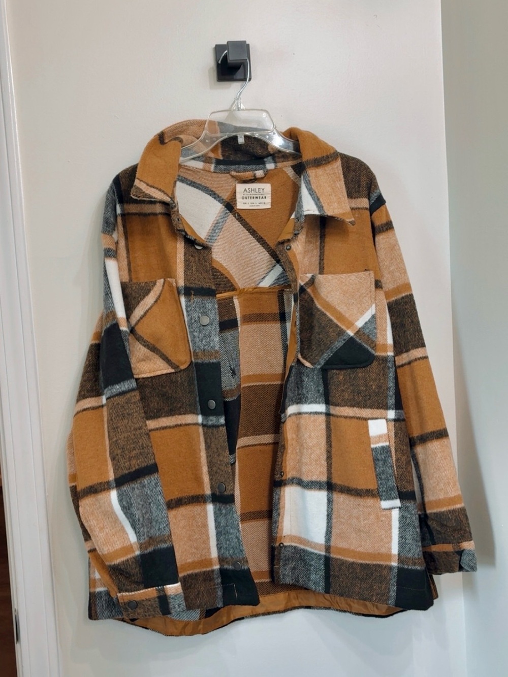 Ashley By 26 International Fall Plaid Teddy Jacket in Camel, Brown & White L